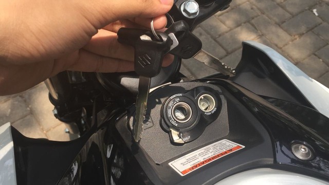 Model kunci Suzuki GSX150 Bandit  (Foto: Aditya Pratama Niagara/kumparanOTO)