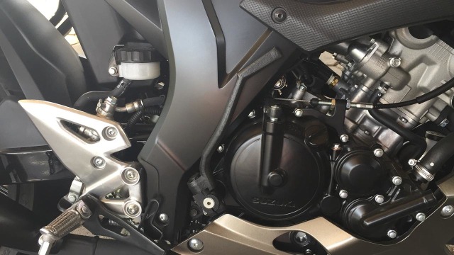 Tuas kick starter pada Suzuki GSX150 Bandit (Foto: Aditya Pratama Niagara/kumparanOTO)