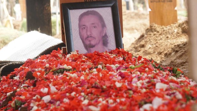 Pemakaman Rudy Wowor di TPU Pondok Ranggon, Jakarta, Sabtu (6/10/2018). (Foto: Irfan Adi Saputra/kumparan)