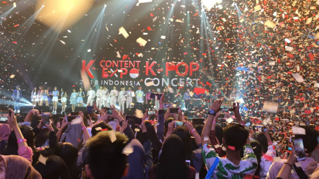 K-Content Expo 2018 K-Pop Concert di The Kasablanka Hall, Jakarta, Sabtu (6/10/2018). (Foto: Masajeng Rahmiasri/kumparan)