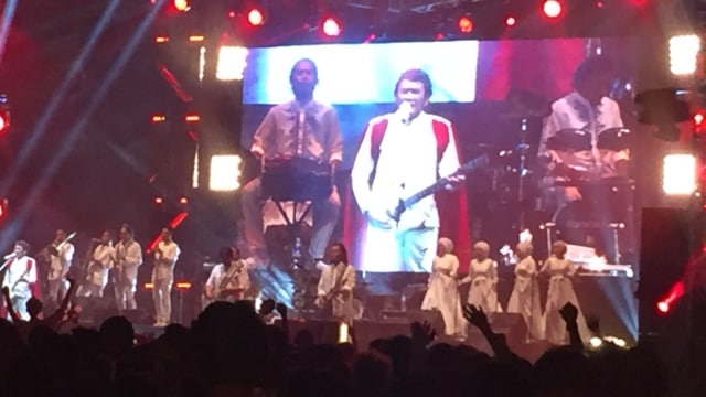Penampilan Rhoma Irama dan Soneta di Synchronize Fest 2018, Sabtu (6/10/2018). (Foto: Hesti Widianingtyas/kumparan)