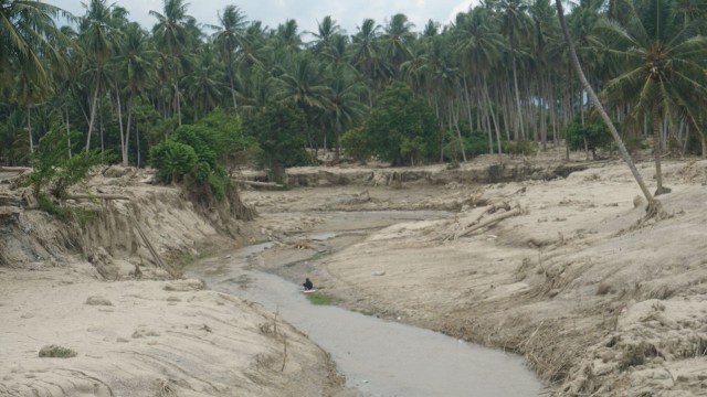Desa Langaleso, Kecamatan Dolo, Kabupaten Sigi, Sulawesi Tengah yang terkena likuifaksi. (Foto: Raga Imam/kumparan)