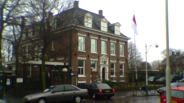 Gedung Kedutaan Besar Republik Indonesia di Den Haag (Foto: wikipedia.org)