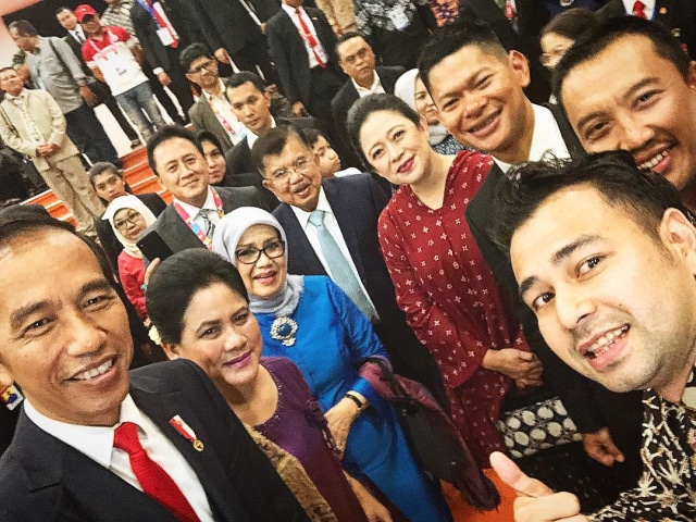 Bertemu Raffi Ahmad, Ini 3 Hal yang Dikatakan Jokowi (3)