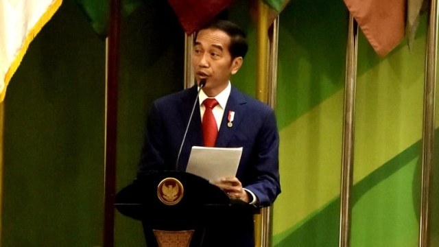 Presiden Jokowi saat menghadiri Dies Natalis ke-66 Universitas Sumatera Utara, Senin (8/10/2018). (Foto: Dok. Biro Pers Setpres/Rusman )