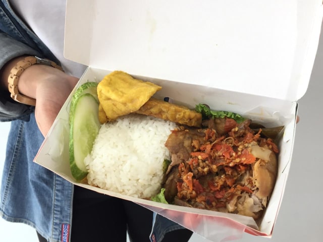 Ayam Jerit by Titi Kamal Foto: dok. Safira Maharani