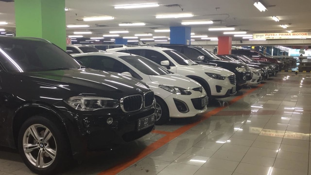 Mobil bekas di MGK (Foto: Aditya Pratama Niagara/kumparanOTO)