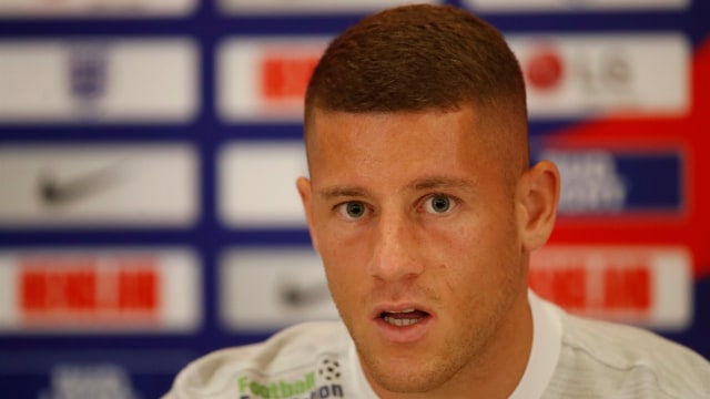 Ross Barkley di konferensi pers prapertandingan Timnas Inggris. (Foto: Reuters/Carl Recine)