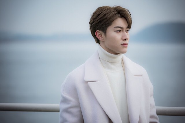 Kwak Dong Yeon (Foto: Instagram @kwakdongyeon0)