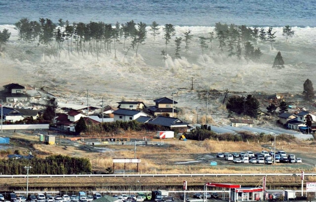 Mengenali Lebih Jauh Tentang Bencana Tsunami