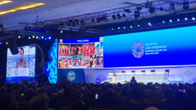 Presiden Jokowi saat melakukan Opening Remarks di Annual Meetings IMF-WB 2018 di Bali, Jumat (12/10/2018). (Foto: Ema Fitriyani/kumparan)