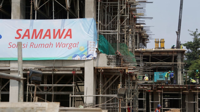 Proyek pembangunan tower untuk program rumah DP Rp 0 Klapa Village di Pondok Kelapa, Jakarta Timur (Foto: Iqbal Firdaus/kumparan)