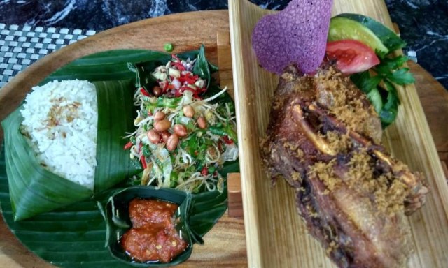 Ayam Panggang Sere Lemo, Menu Andalan di The Haven Berawa (1)