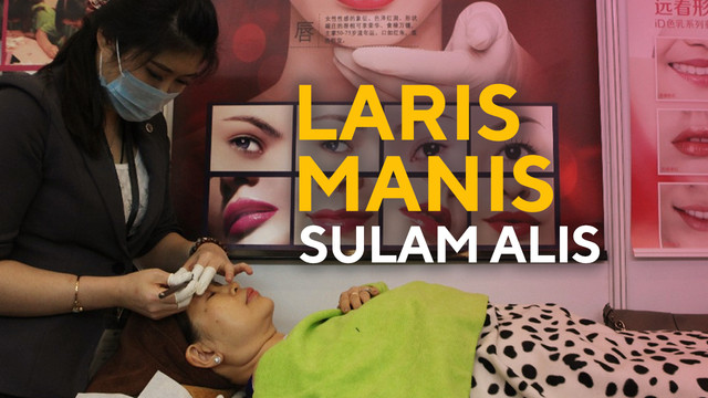 Geliat Tren Sulam Alis yang Laris Manis di Indonesia. (Foto: Aditia Noviansyah/kumparan)