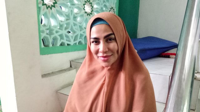 Cinta Penelope ditemui di Masjid Al m\Muhajirin, Ciledug, Sabtu (13/10/2018). (Foto: D.N Mustika Sari/kumparan)