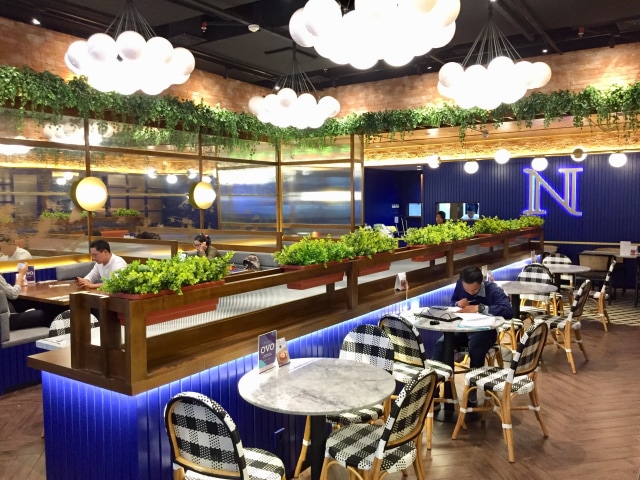 Suasana di restoran Nosh, Kota Kasablanka  (Foto: Azalia Amadea/kumparan )