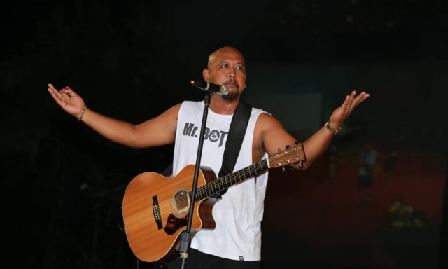 Mr. Botax Ajak Penggemar Berdanska