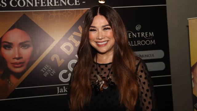 Titi DJ saat jumpa pers konser 'The Best of 2 Divas' di kawasan Senopati, Jakarta, Senin (15/10/2018). Foto: Munady