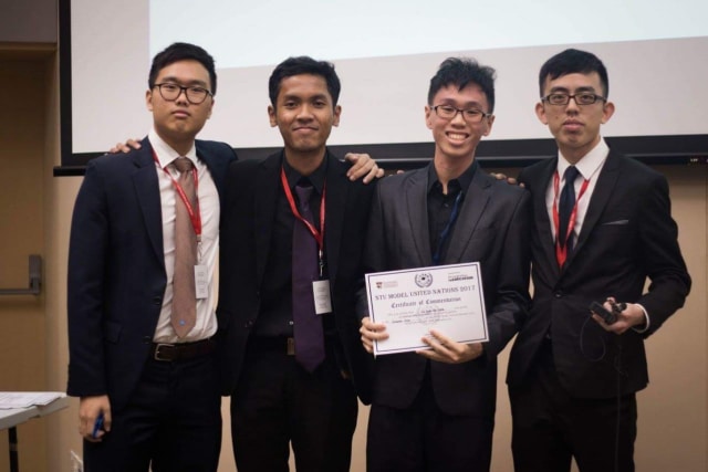 Mahasiswa ikut kompetisi Harvard World MUN di Korea Selatan. (Foto: Istimewa)