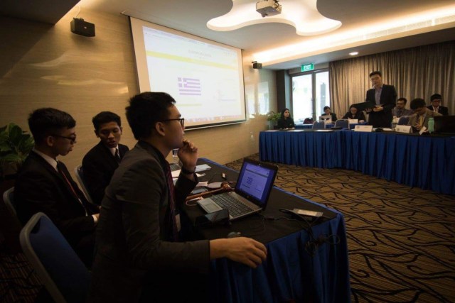 Mahasiswa ikut kompetisi Harvard World MUN di Korea Selatan. (Foto: Istimewa)