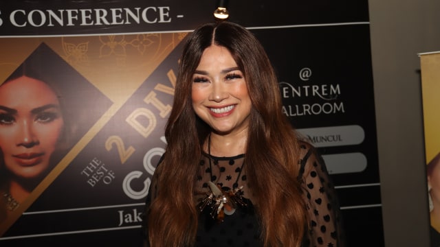 Titi DJ dan Reza Artamevia. (Foto: dok. Munady Widjaja)