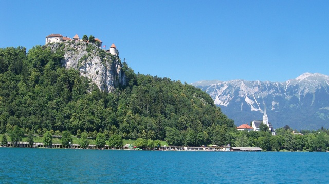Kastil di Danau Bled (Foto: Pixabay)