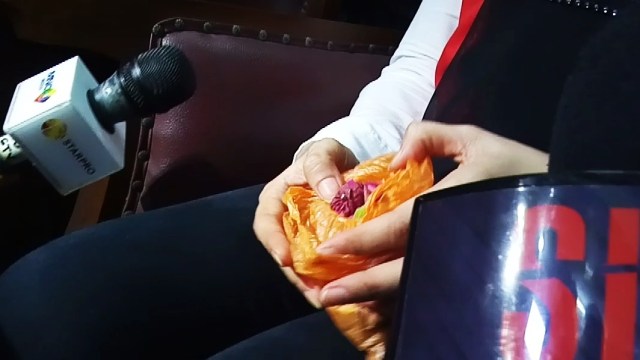 Roro Fitria di Pengadilan Negeri Jakarta Selatan. (Foto: Aria Pradana/kumparan)