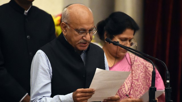 M.J Akbar, Menteri Urusan Luar Negeri India (Foto: AFP/Prakash Singh)