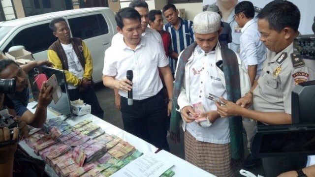 Polda Jatim Amankan Pria Gempol “Titisan” Dimas Kanjeng