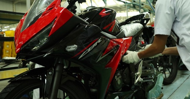 Produksi Honda CBR150R (Foto: dok. PT AHM)