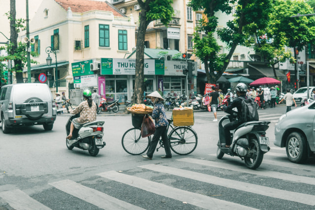Tentang Ketidakramahan Orang-Orang Hanoi (1)