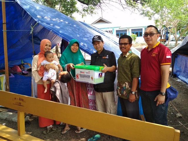 Donasi Konsumen Alfamart, Lazismu Salurkan 1000 Family Kit untuk Warga Korban Gempa Palu