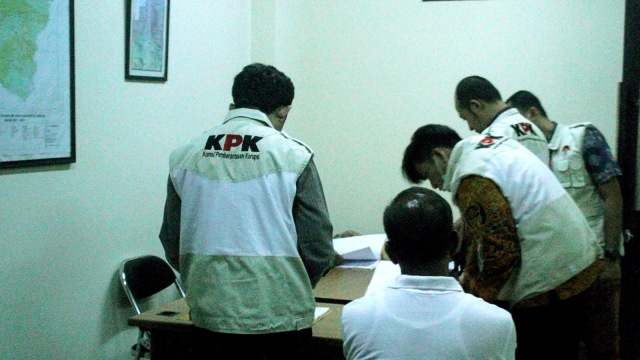 Ilustrasi penggeledahan oleh KPK Foto: ANTARA FOTO/Risky Andrianto