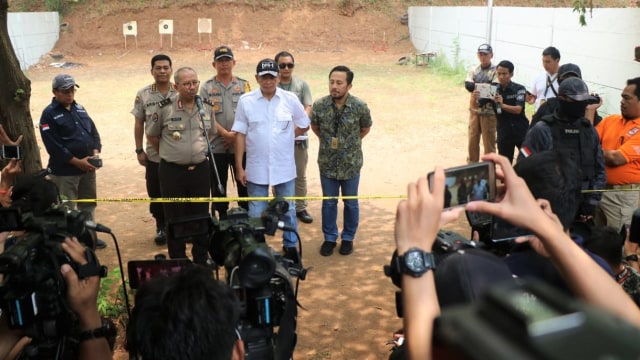 Rekonstruksi kasus peluru nyasar ke Gedung DPR. (Foto: Dok. Istimewa)
