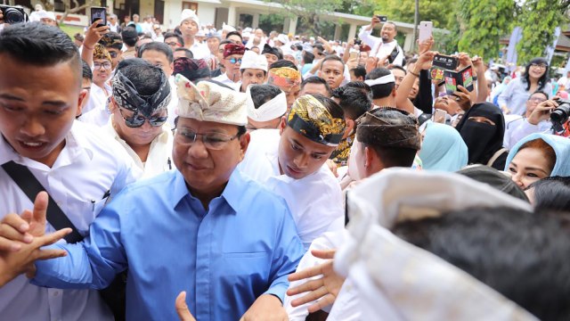 Prabowo temui emak-emak di Bali, Jumat. (Foto: Dok. Tim Media Prabowo)