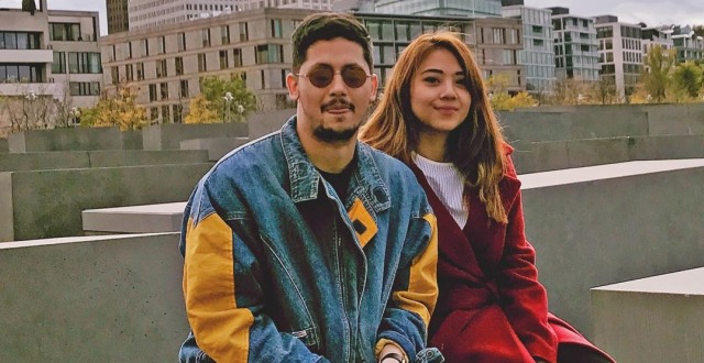 Berita Terkini: Istri Keenan Pearce Melahirkan di Rumah