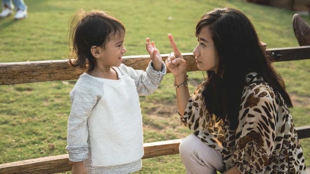 Bagaimana Mengatasi Anak yang Sering Berbicara Kasar?