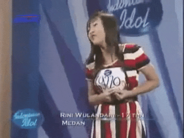 Perubahan penampilan Rinni Wulandari (Foto: YouTube)