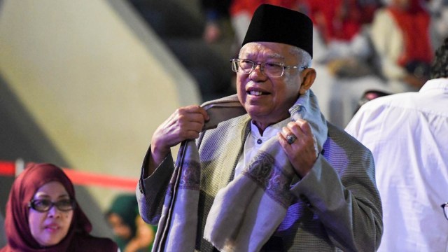 Ma'ruf Amin di acara Konser Nasyid dan Sholawat untuk Kerukunan Bangsa di Istora Senayan, Jakarta, Sabtu (20/10/2018).  (Foto: ANTARA FOTO/Hafidz Mubarak )