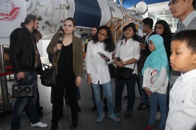  Penjelajah Angkasa dari Baikonur (4)
