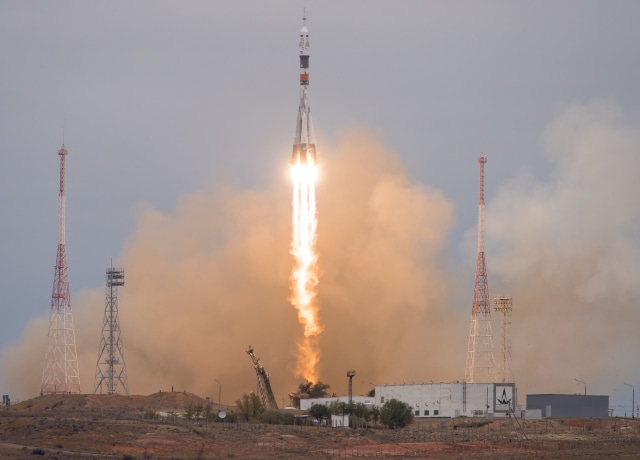  Penjelajah Angkasa dari Baikonur