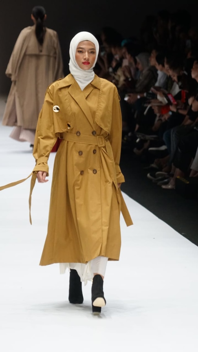 Fashion Show Indonesian Fashion Forward present by IKYK di Jakarta Fashion Week 2019 (Foto: Iqbal Firdaus/kumparan)