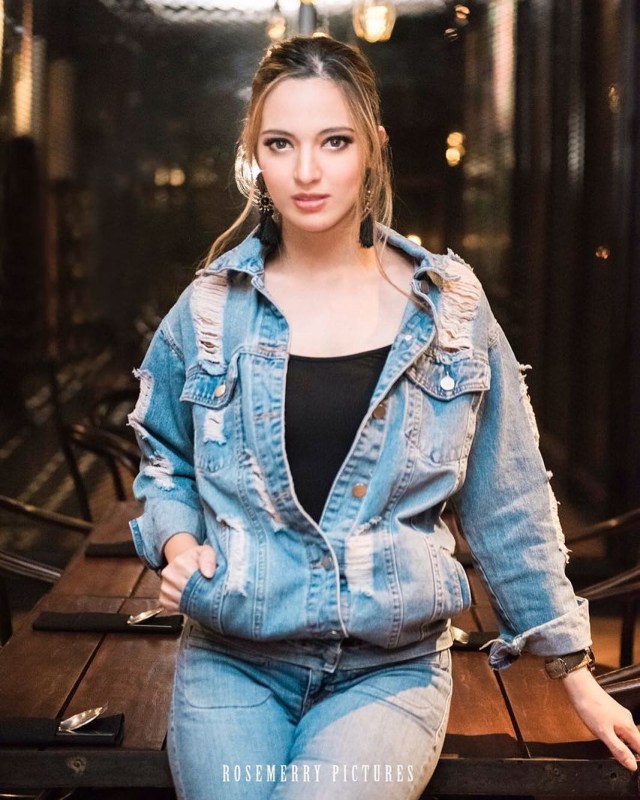 Berita Terkini: Nia Ramadhani Disangka Kendall Jenner Saat Jalani Pemotretan