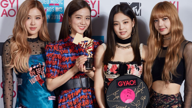 Blackpink (Foto: Twitter @YGEXStaff)