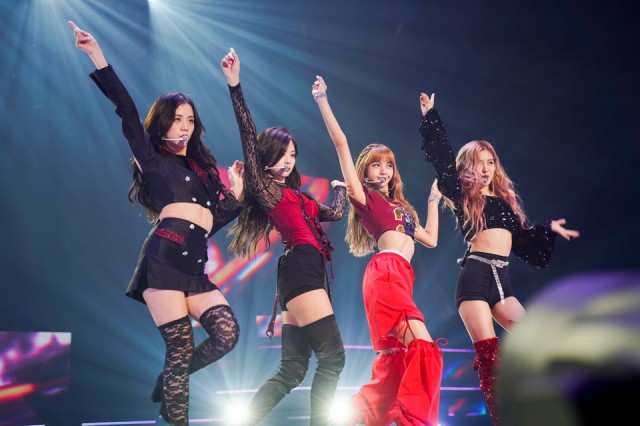 Blackpink (Foto: Twitter @YGEXStaff)