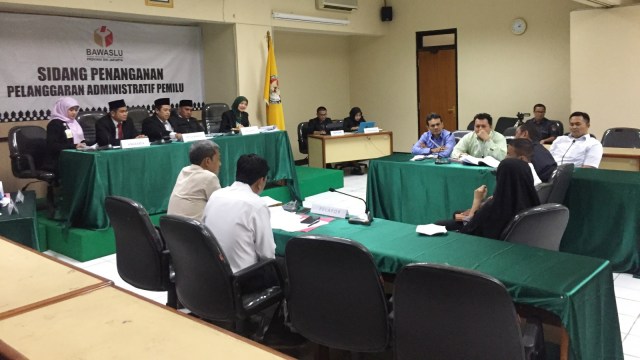 Sidang penanganan pelanggaran administratif pemilu terkait iklan kampanye videotron pasangan Jokowi-Ma’ruf. (Foto: Fachrul Irwinsyah/kumparan)