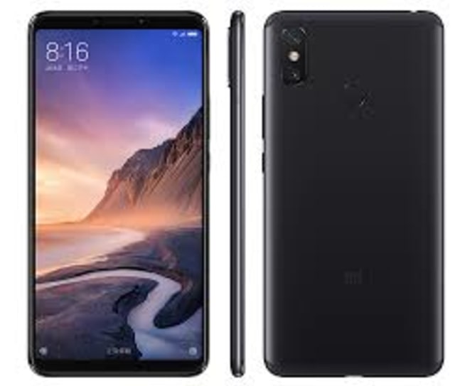 7 Handphone Tercantik Pilihan Bulan Ini (5)
