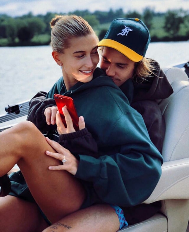 5 Fakta Pernikahan Diam-diam Justin Bieber dan Hailey Baldwin   (2)