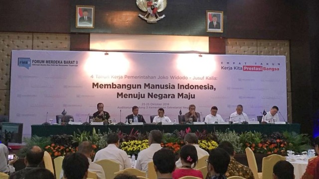 Suasana diskusi forum Mereka Barat: Empat Tahun Kerja Kita Prestasi Bangsa, Rabu (24/10/2018). (Foto: Paulina Herasmaranindar/kumparan)