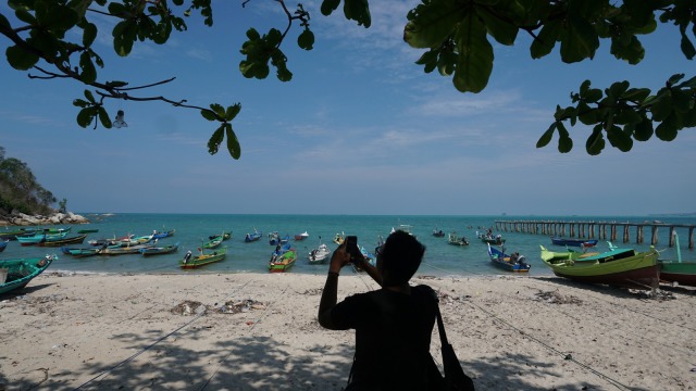 Pantai di Sungai Liat, Bangka. (Foto: Nugroho Sejati/kumparan)